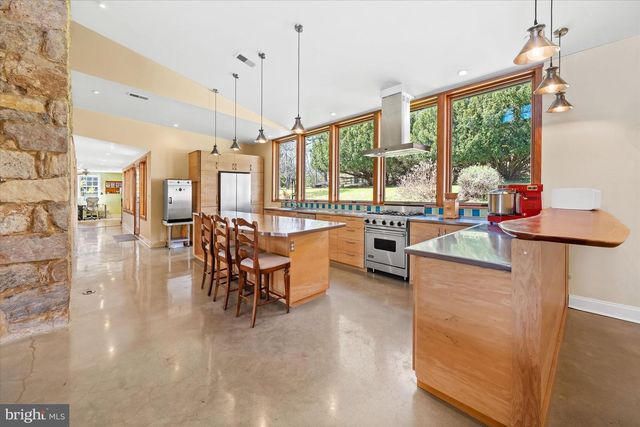 1439 OLD WILMINGTON RD, Hockessin, DE 19707