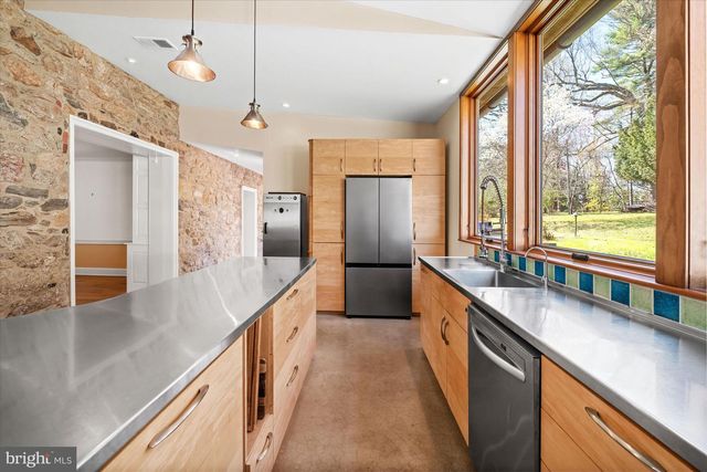 1439 OLD WILMINGTON RD, Hockessin, DE 19707