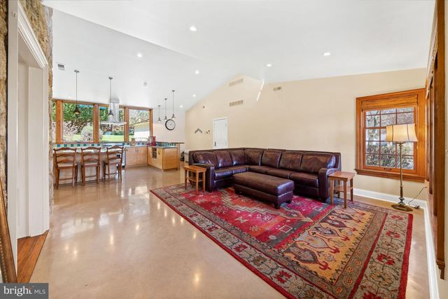 1439 OLD WILMINGTON RD, Hockessin, DE 19707