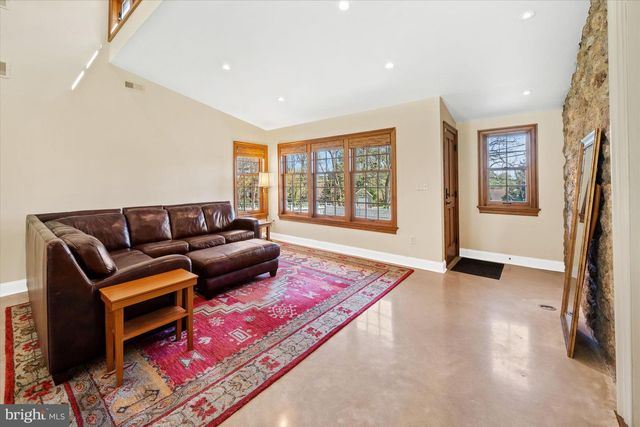 1439 OLD WILMINGTON RD, Hockessin, DE 19707