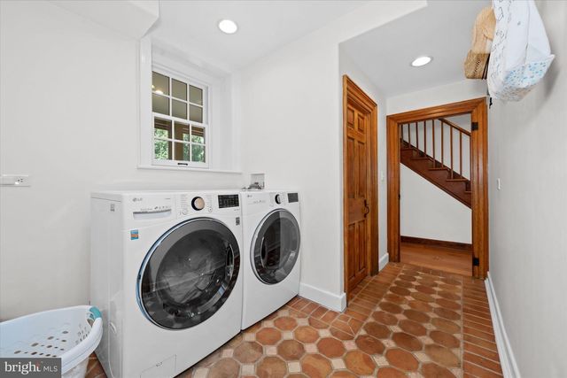1439 OLD WILMINGTON RD, Hockessin, DE 19707