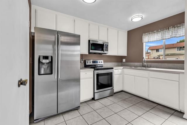 1643 Rue de Valle, San Marcos, CA 92078