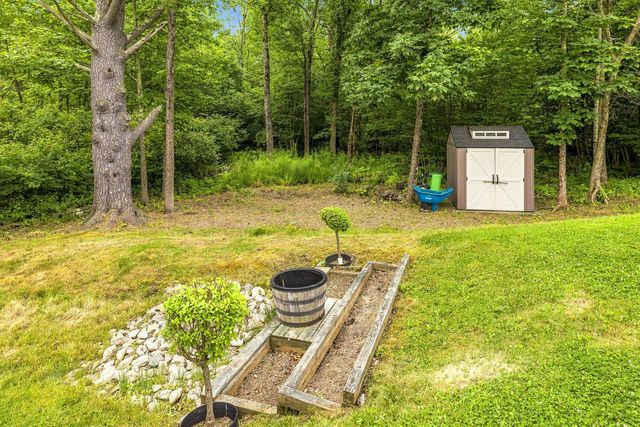 42 Stocklan Circle, Dover, NH 03820