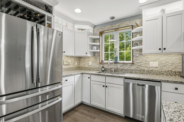 42 Stocklan Circle, Dover, NH 03820