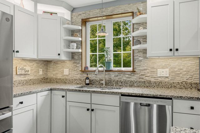 42 Stocklan Circle, Dover, NH 03820