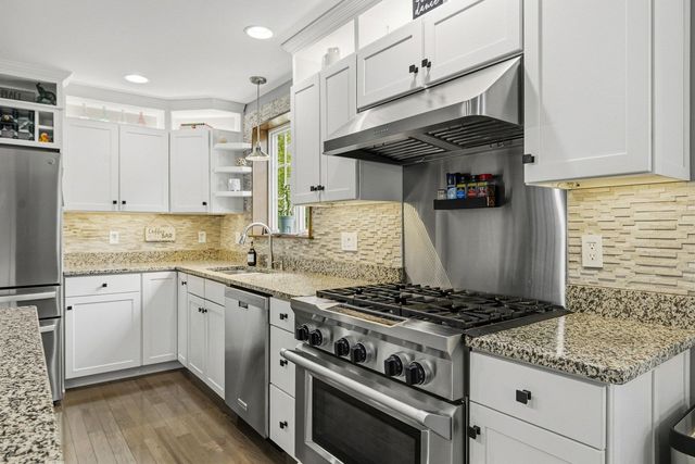 42 Stocklan Circle, Dover, NH 03820