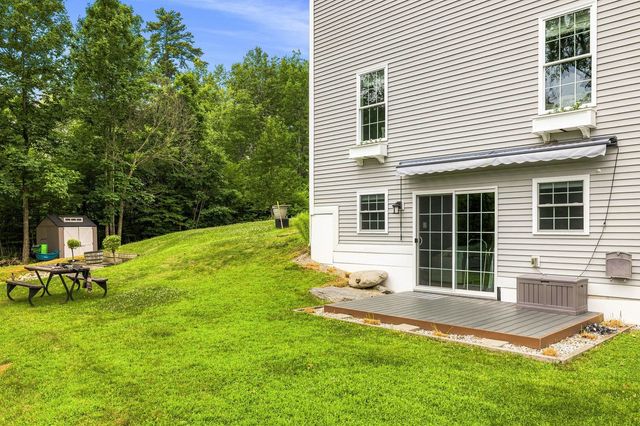 42 Stocklan Circle, Dover, NH 03820