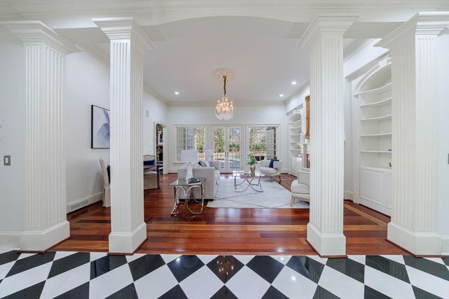 4037 Wieuca NE Road, Atlanta, GA 30342