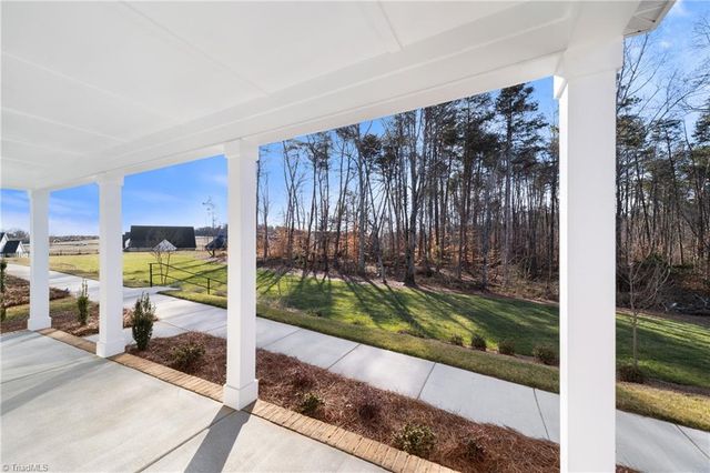 917 Eucalyptus Court, Winston-salem, NC 27106