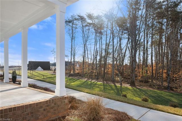 917 Eucalyptus Court, Winston-salem, NC 27106