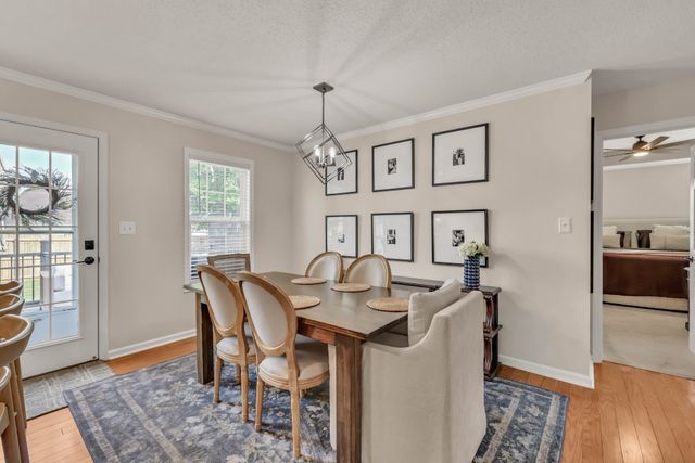 2392 Ellsworth Dr, Clarksville, TN 37043