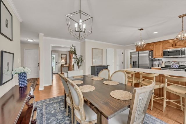 2392 Ellsworth Dr, Clarksville, TN 37043