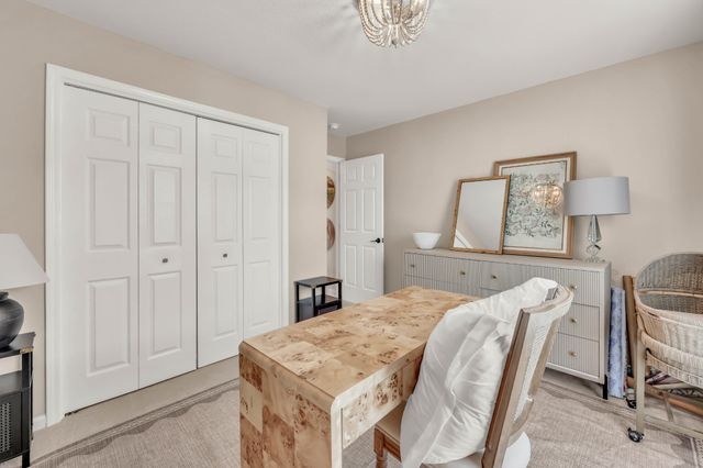 2392 Ellsworth Dr, Clarksville, TN 37043