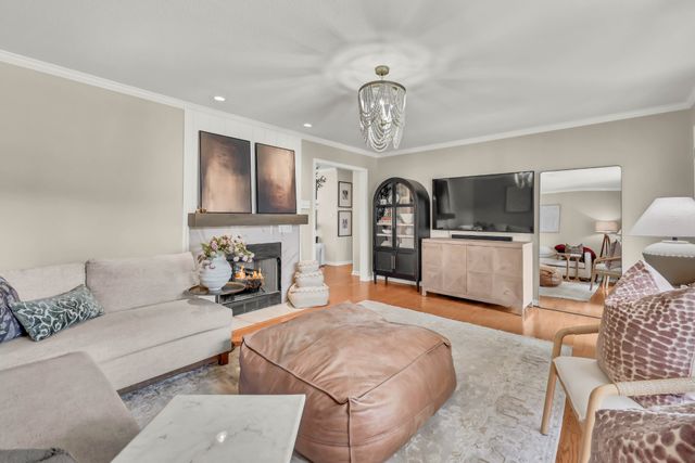 2392 Ellsworth Dr, Clarksville, TN 37043