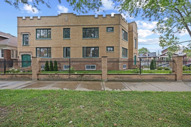 3107 N Harding Avenue 1W, Chicago, IL 60618