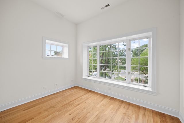 3107 N Harding Avenue 1W, Chicago, IL 60618