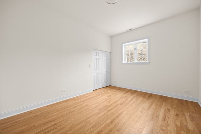 3107 N Harding Avenue 1W, Chicago, IL 60618