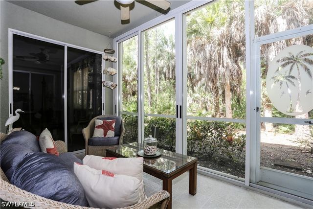1710 Tarpon Bay DR S 4, Naples, FL 34119