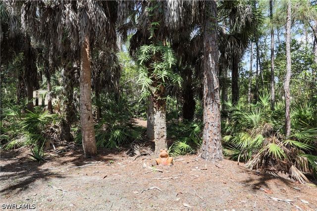1710 Tarpon Bay DR S 4, Naples, FL 34119