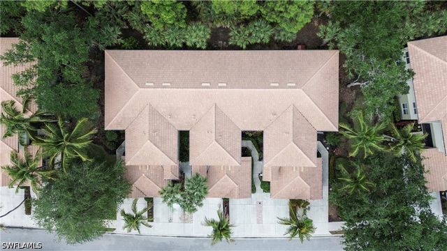 1710 Tarpon Bay DR S 4, Naples, FL 34119