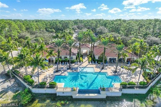 1710 Tarpon Bay DR S 4, Naples, FL 34119