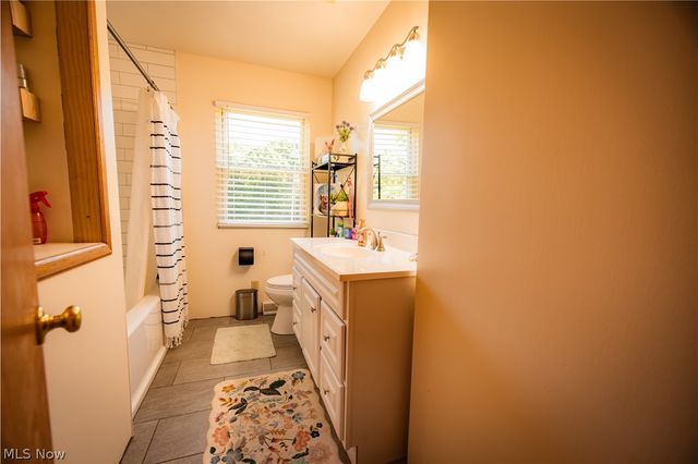 16533 Shilling Road, Berlin Center, OH 44401