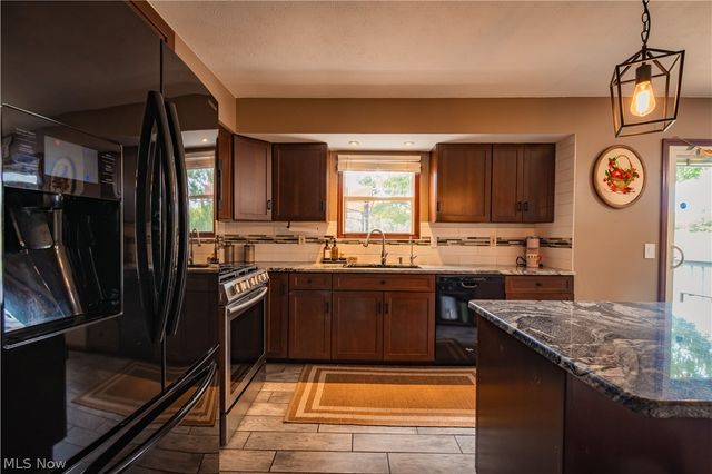 16533 Shilling Road, Berlin Center, OH 44401
