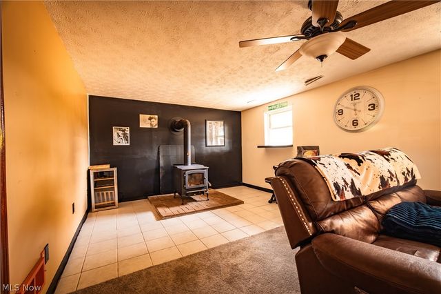16533 Shilling Road, Berlin Center, OH 44401