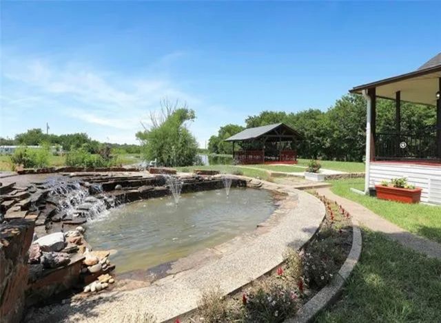 875 Private Road 3784, Quinlan, TX 75474
