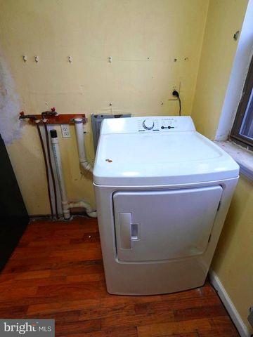 51 HOLLYBROOKE DR, Langhorne, PA 19047