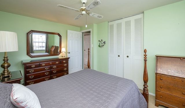 185 Princeton Dr, Center Twp, PA 15001