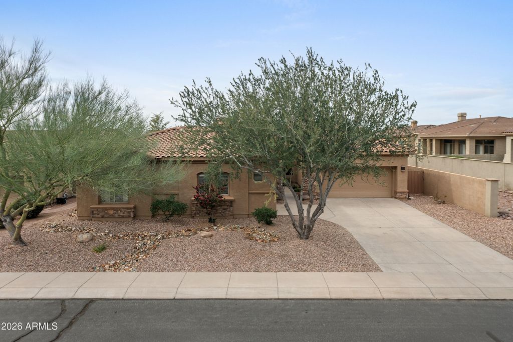 Image 8 of property listing at 3660 S GOLDEN EYE Lane, Gold Canyon, AZ 85118