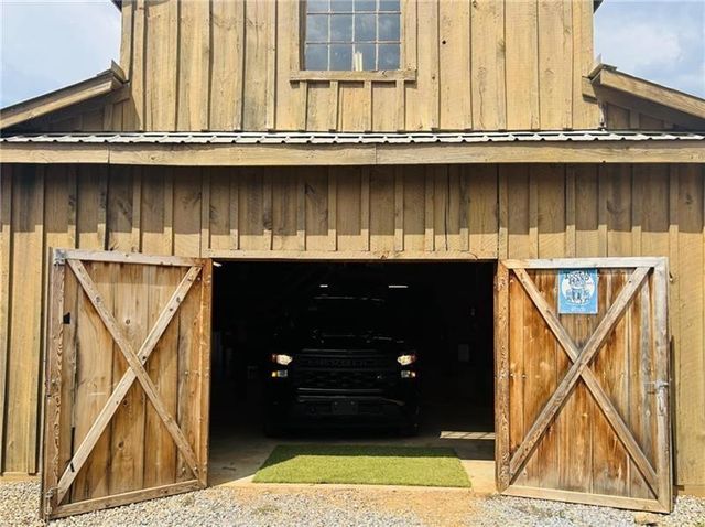 1021 AVERY Road, Canton, GA 30115