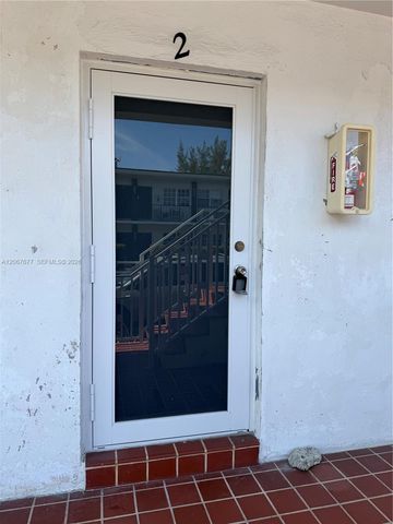 500 77th Street 2, Miami Beach, FL 33141