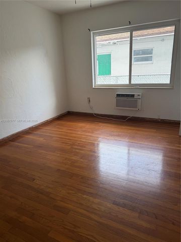 500 77th Street 2, Miami Beach, FL 33141