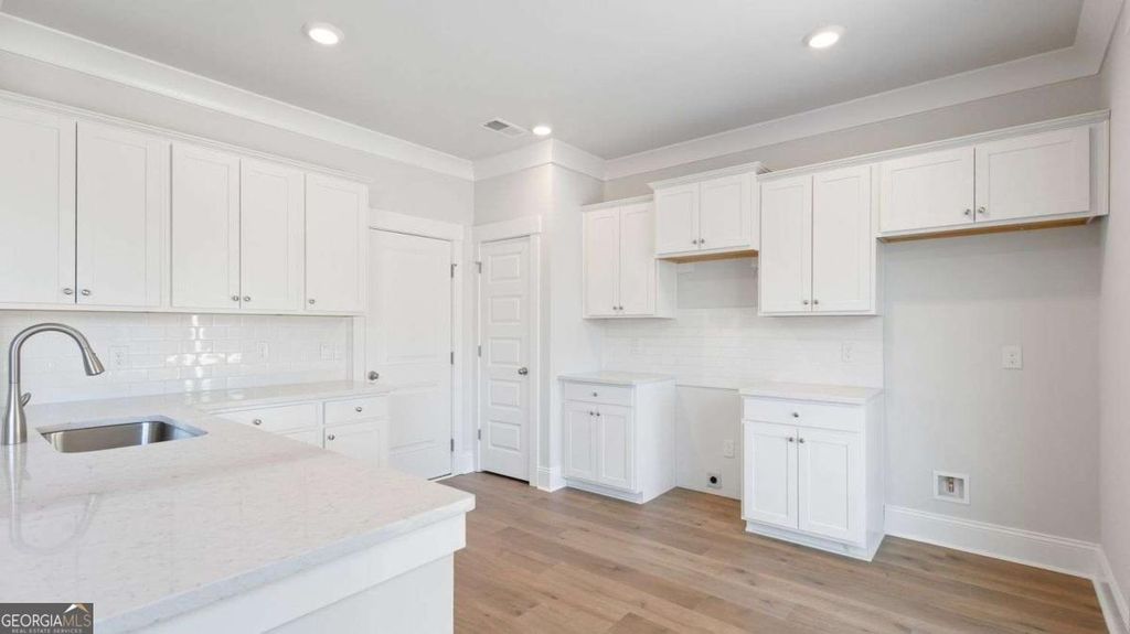 5474 Cypress Circle, South Fulton, GA 30349