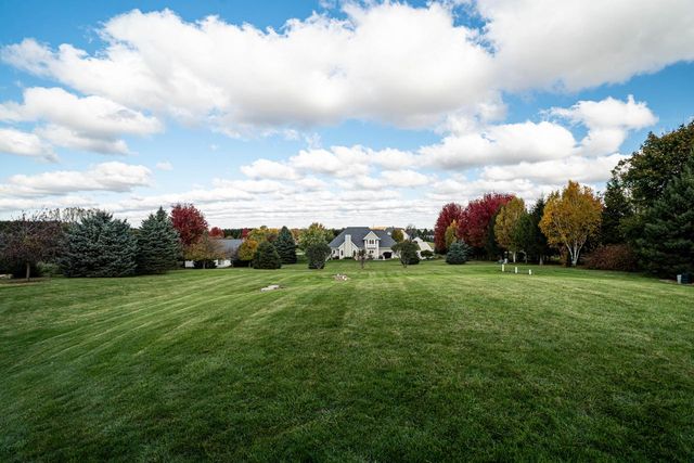 190 High Ridge COURT, Slinger, WI 53086