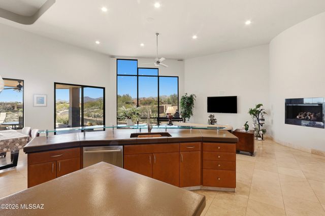 12137 N Solitude Ridge Place, Tucson, AZ 85755