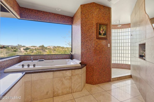 12137 N Solitude Ridge Place, Tucson, AZ 85755