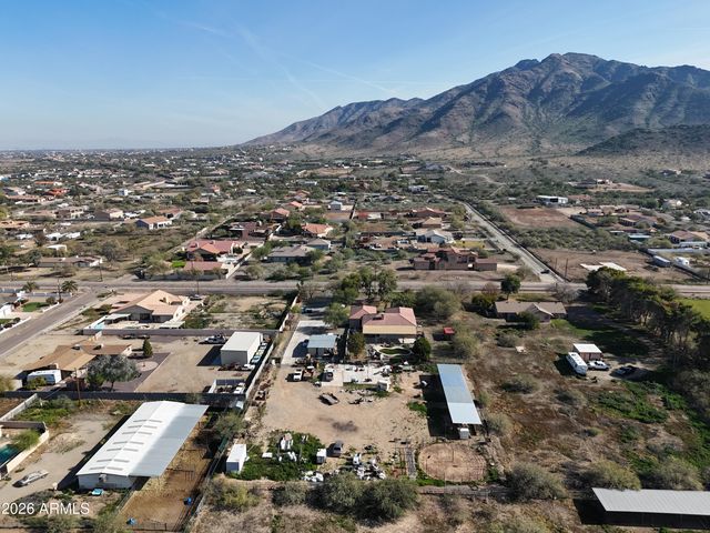 11810 S 43RD Avenue, Laveen, AZ 85339