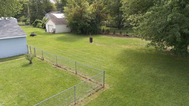 9445 Highland Drive, Grosse Ile Twp, MI 48138