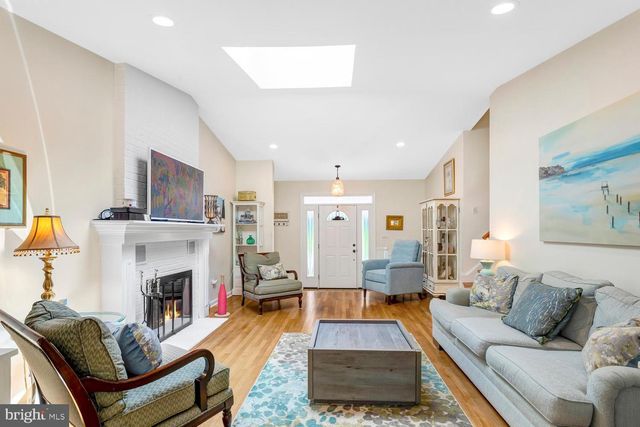 4006 RENAULT PL, Alexandria, VA 22309
