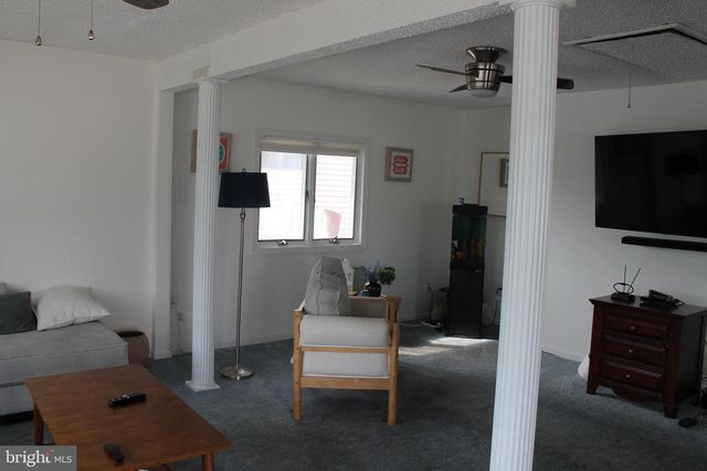 116 E DORY DR, Little Egg Harbor Twp, NJ 08087