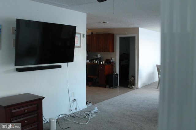 116 E DORY DR, Little Egg Harbor Twp, NJ 08087