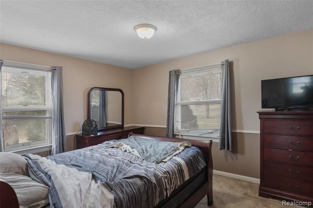 8150 Davison Road, Davison, MI 48423