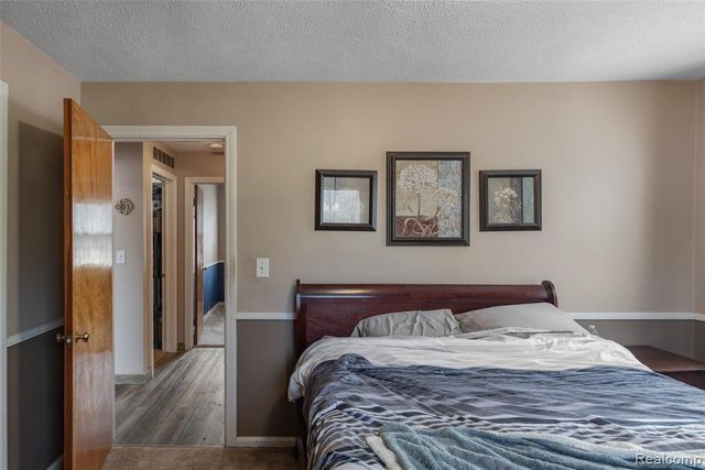 8150 Davison Road, Davison, MI 48423