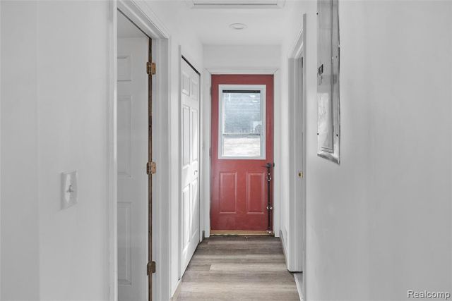 8150 Davison Road, Davison, MI 48423