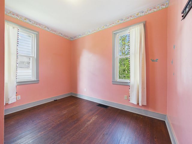 1615 Canfield Street, Huntington, IN 46750