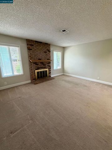 1209 Saint Louis, Concord, CA 94518