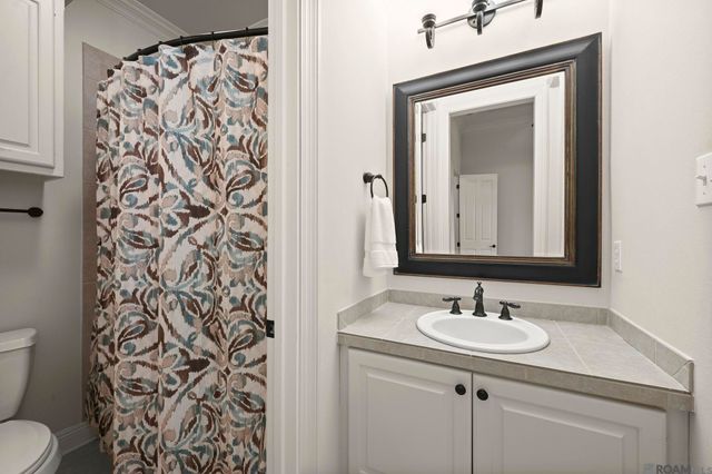 13652 Kings Court Ave, Baton Rouge, LA 70810